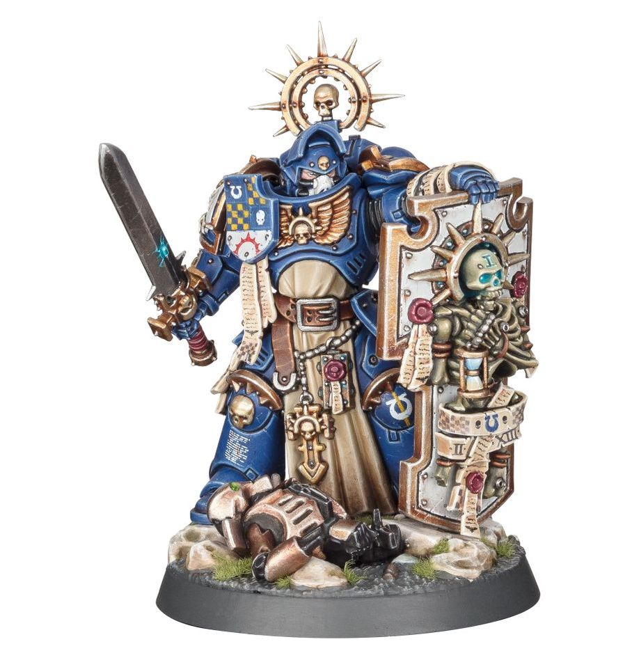 Space Marines: Captain with Relic Shield